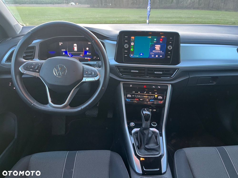Volkswagen T-Roc - 8
