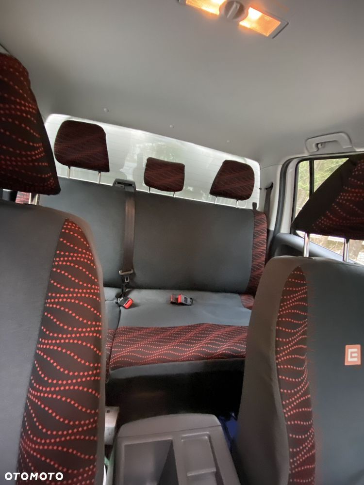 Volkswagen Amarok - 13
