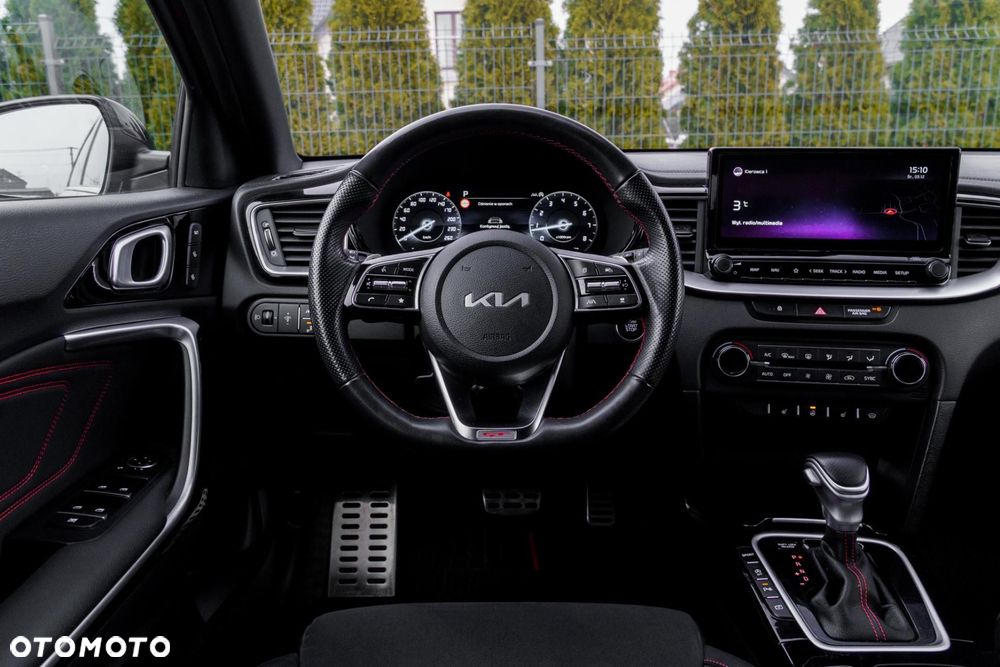 Kia ProCeed - 11