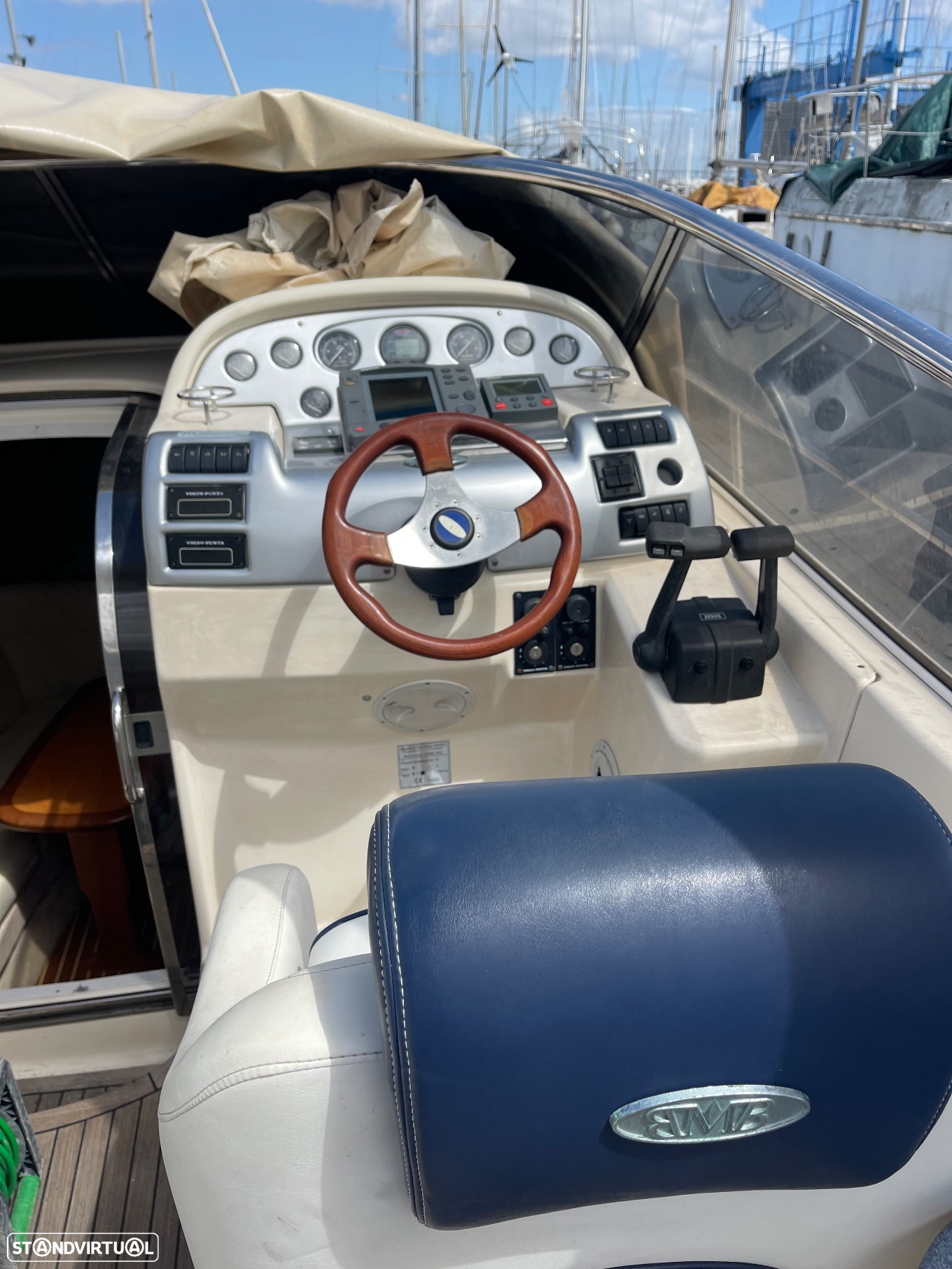 Bavaria Yachts 300 Sport - 8