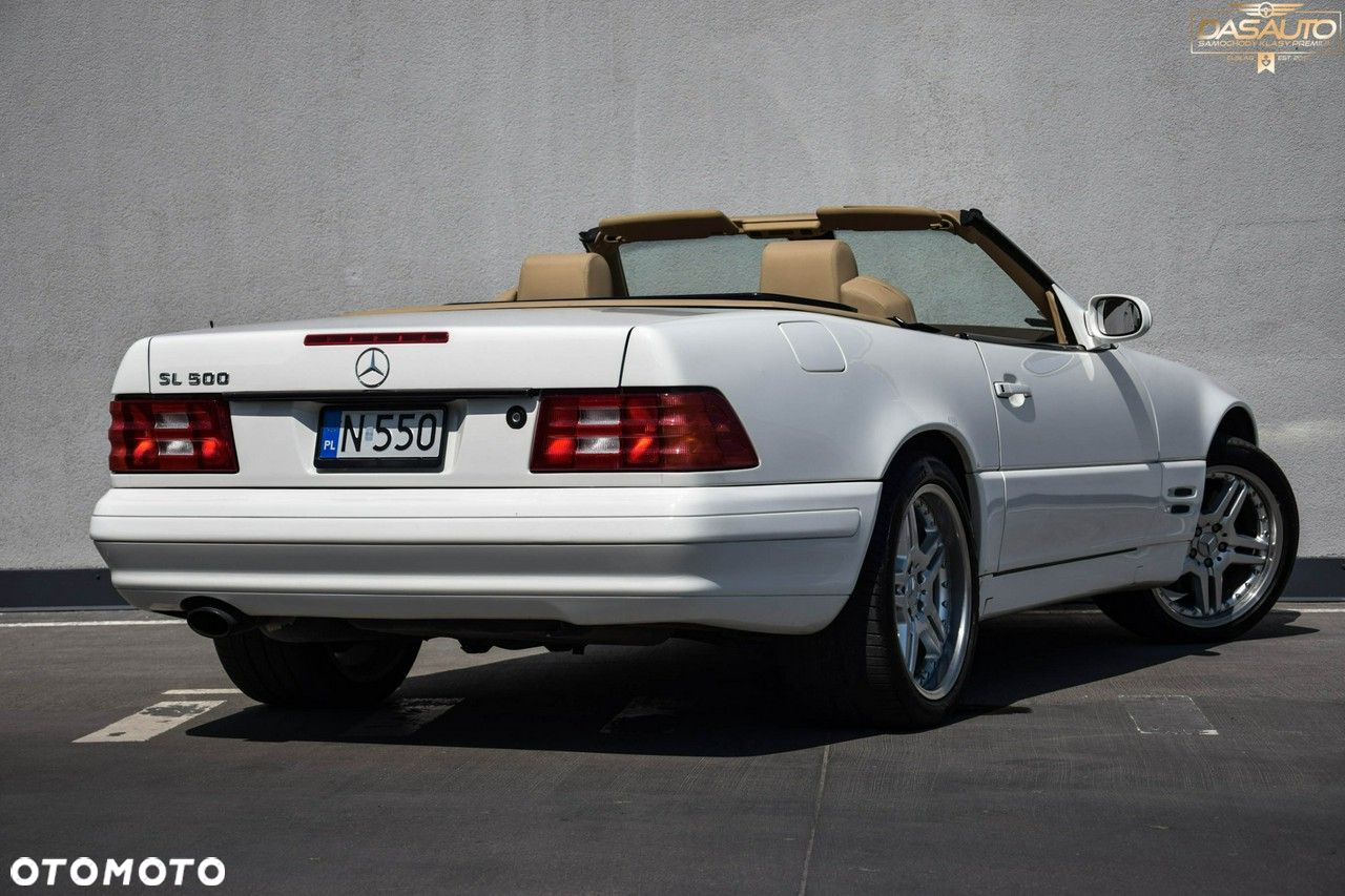 Mercedes-Benz SL - 14
