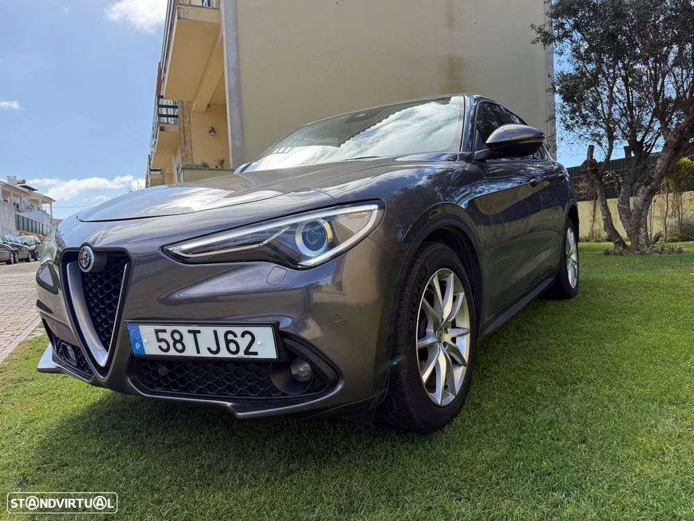 Alfa Romeo Stelvio 2.2 16V AT8 Executive - 5