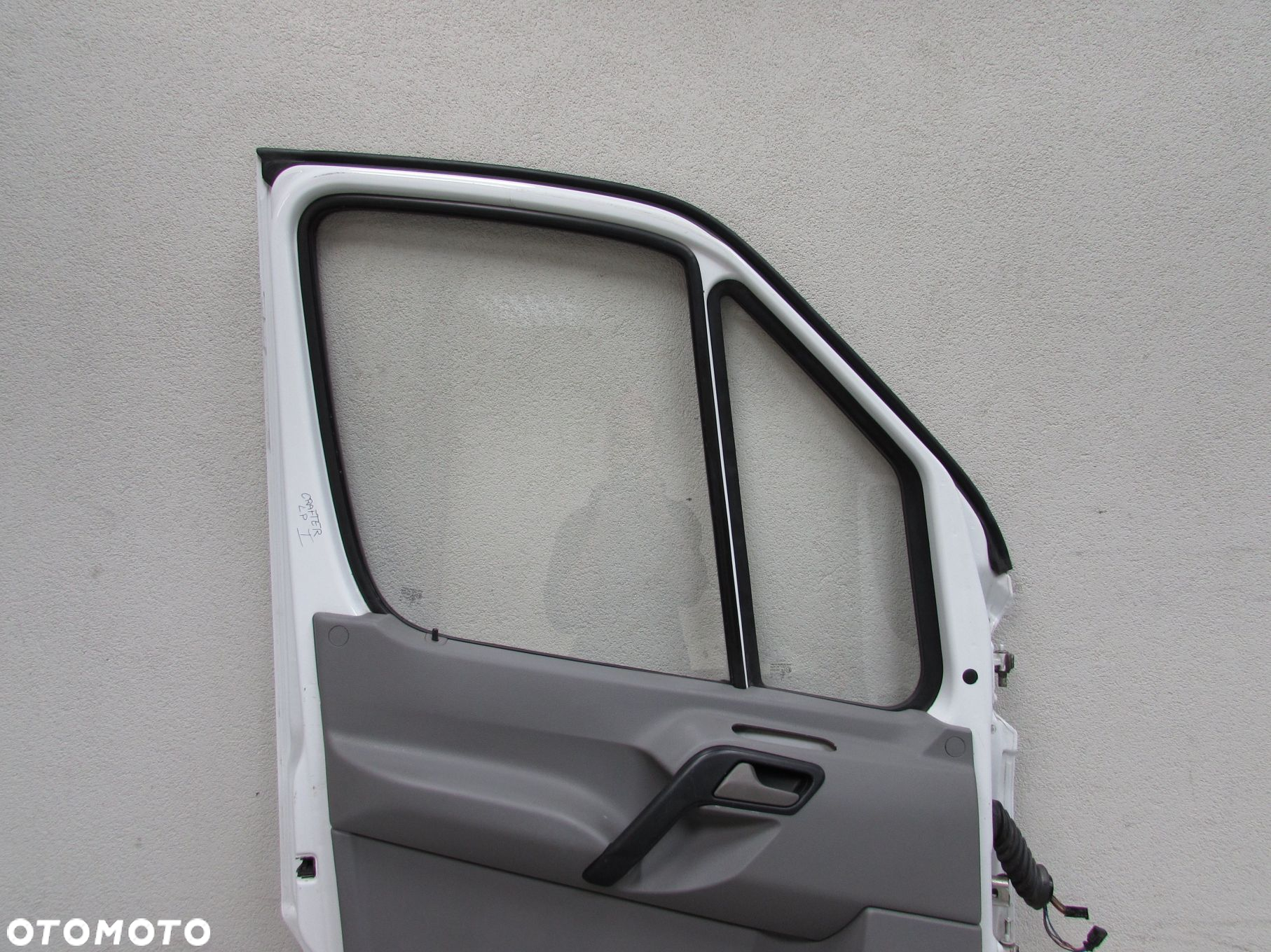 MB SPRINTER 906 CRAFTER 06-18 DRZWI LEWY PRZOD DO ZALOZENIA KPL - 12