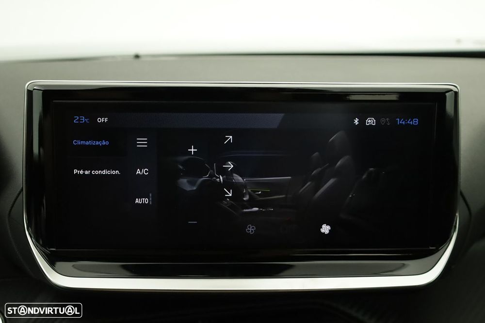 Peugeot e-2008 54 kWh Allure - 12