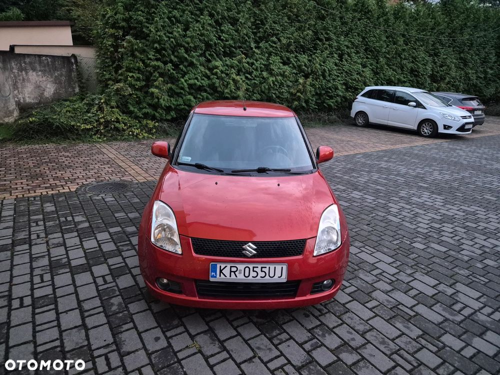 Suzuki Swift - 2