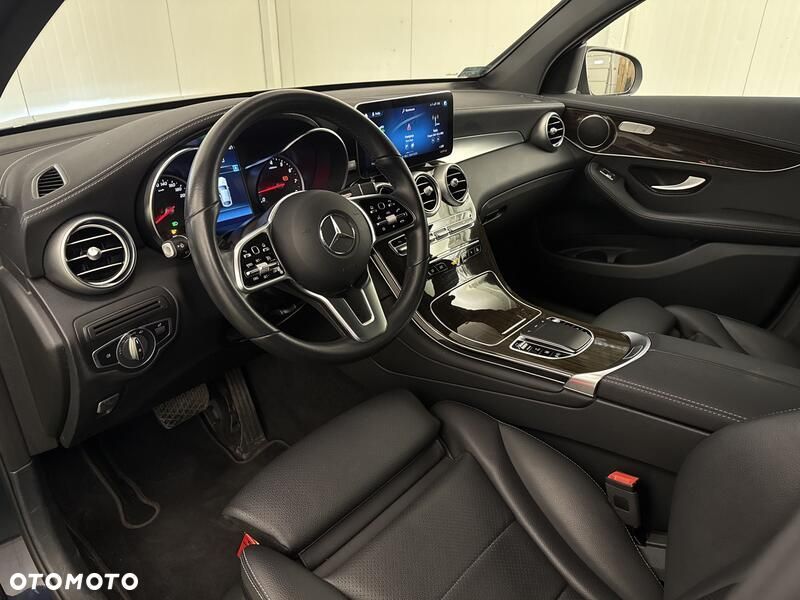 Mercedes-Benz GLC - 10
