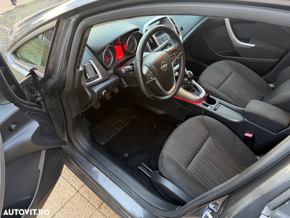 Opel Astra 1.3 CDTI DPF Active - 7