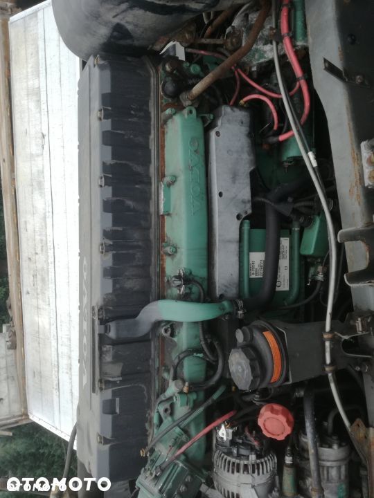 SILNIK VOLVO FM FH 420 D12D420 EC01 2003ROK - 1