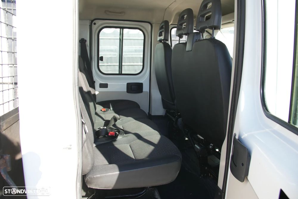 Peugeot Boxer 7Lugares 2.2BlueHDI 165cv - 11