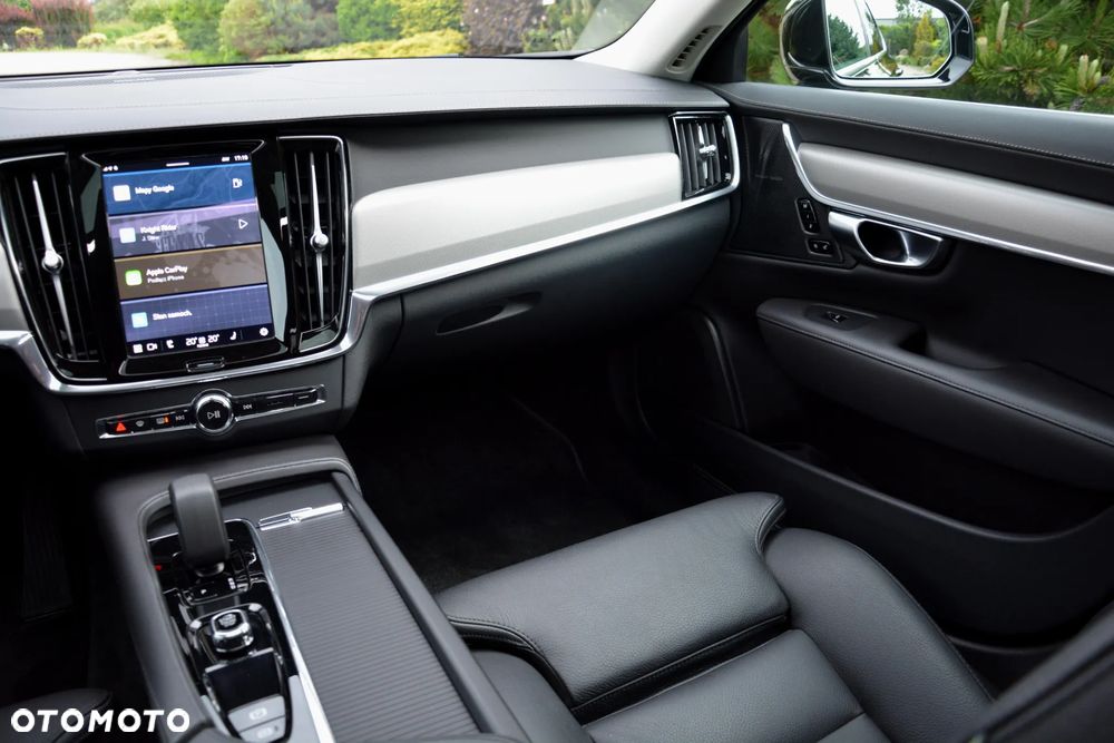 Volvo S90 - 35
