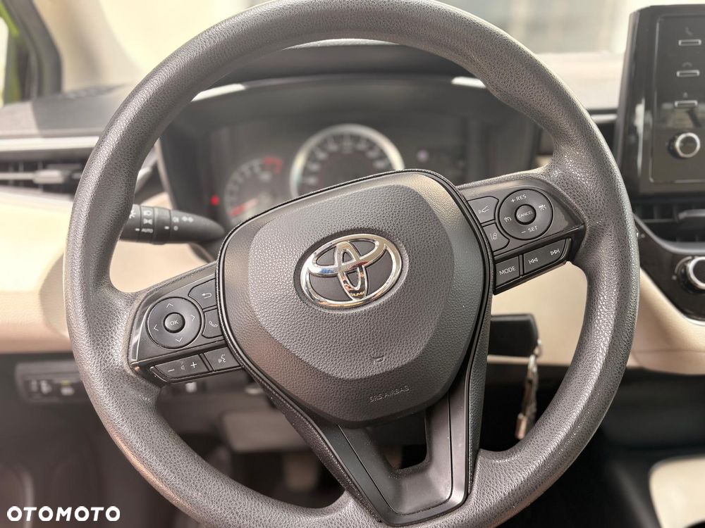 Toyota Corolla 1.6 Comfort - 13