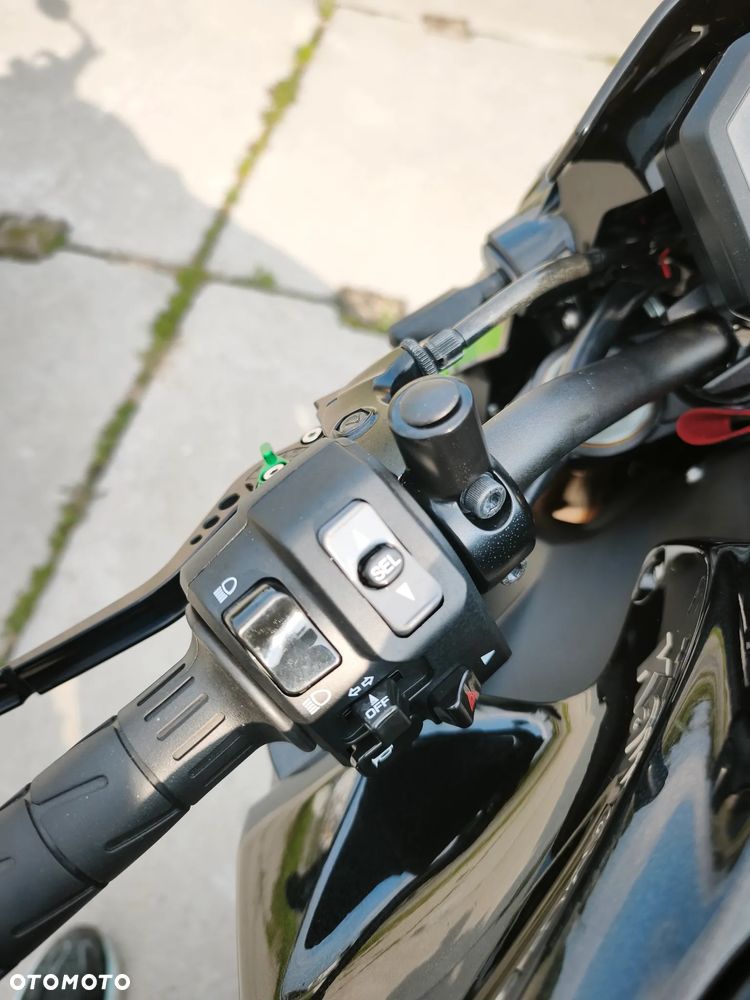 Kawasaki Z 900 - 13