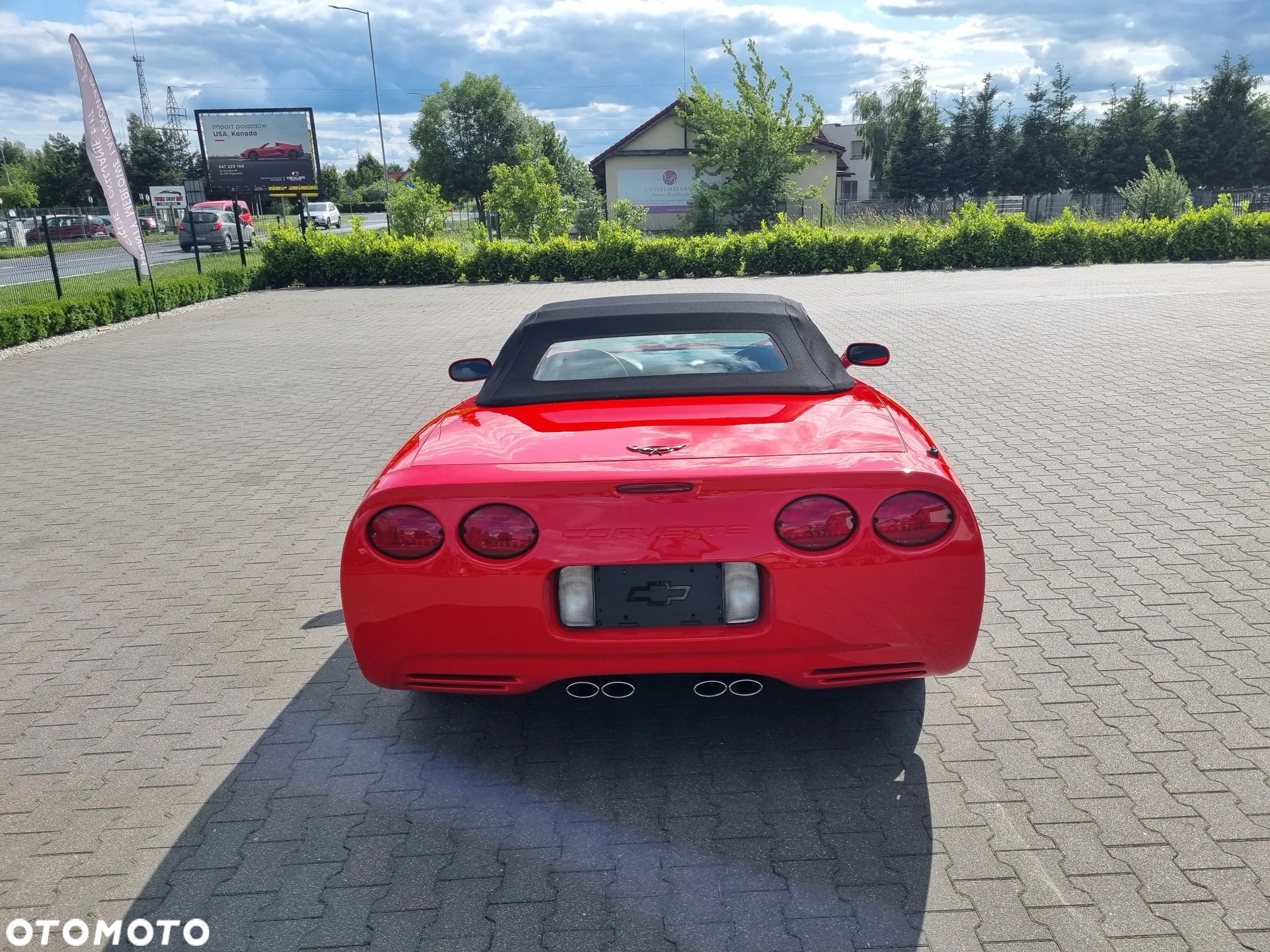 Chevrolet Corvette - 26