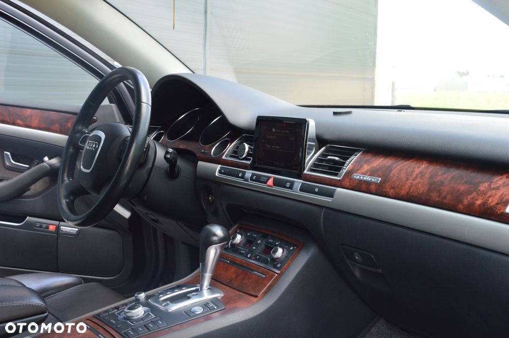Audi A8 3.0 TDI Quattro - 12