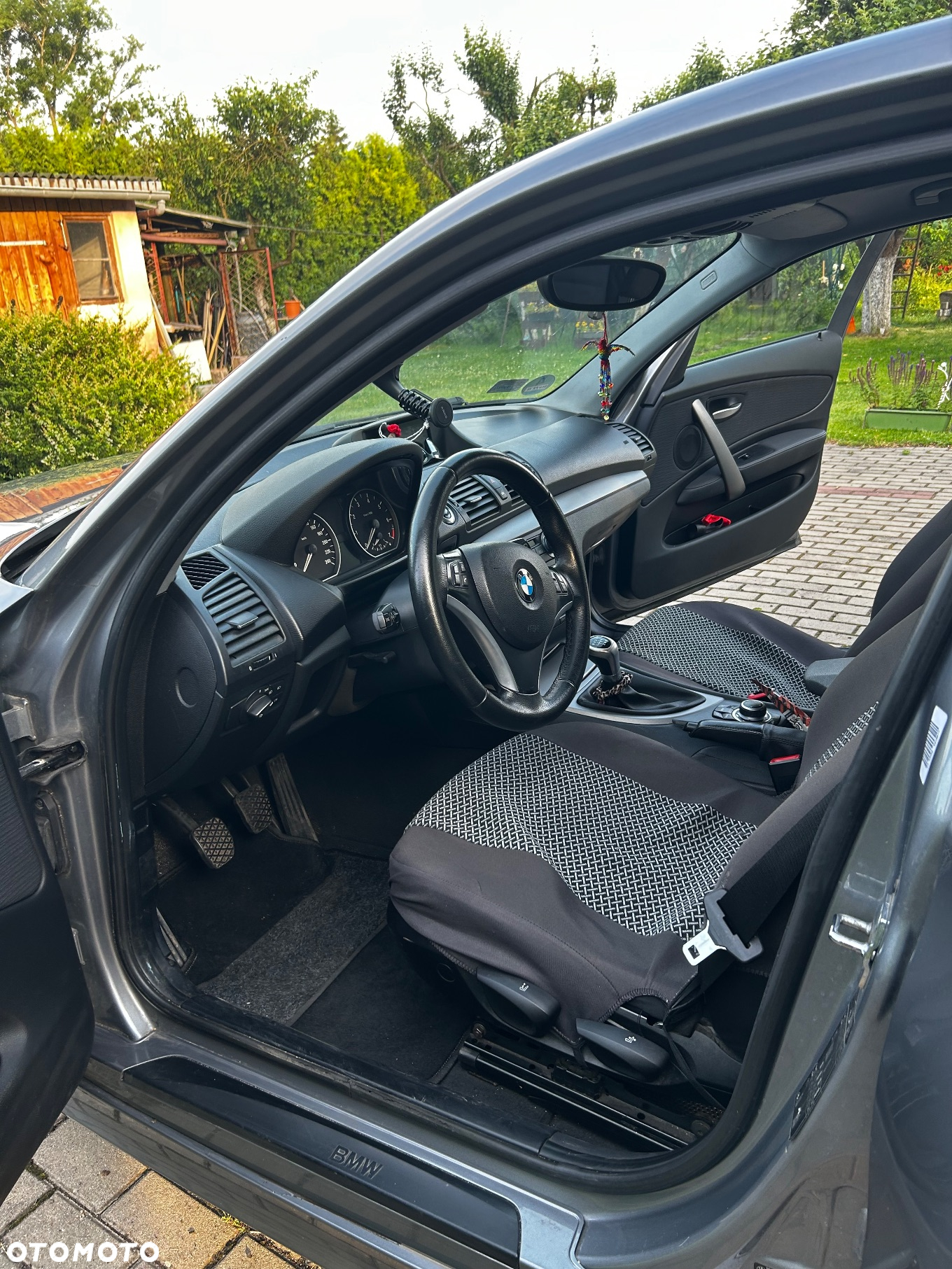 BMW Seria 1 116i - 11