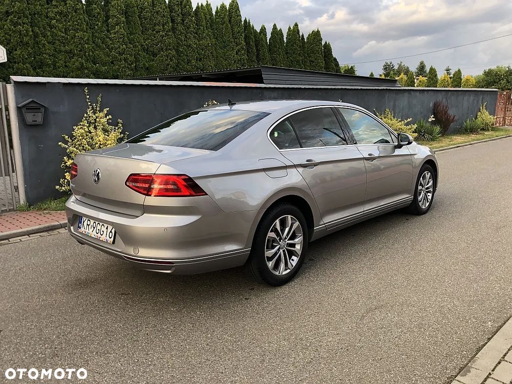 Volkswagen Passat 2.0 TDI BMT Highline - 5