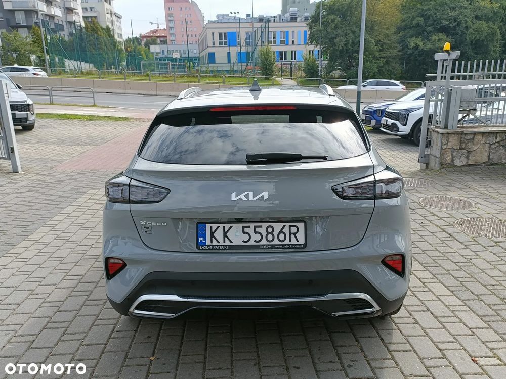 Kia XCeed 1.6 T-GDI Tribute DCT - 6