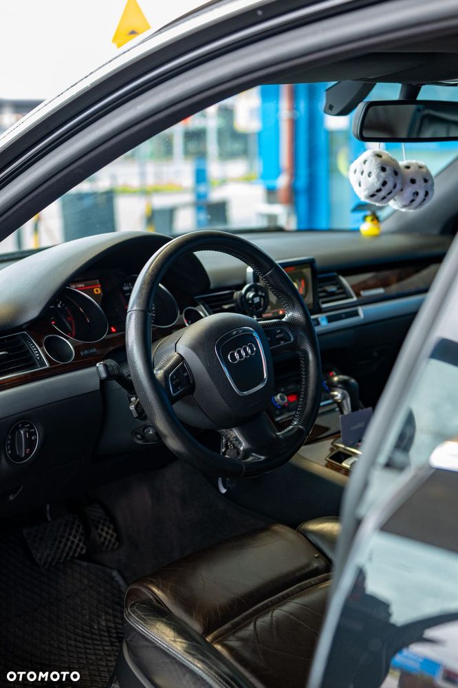 Audi A8 3.0 TDI Quattro - 12