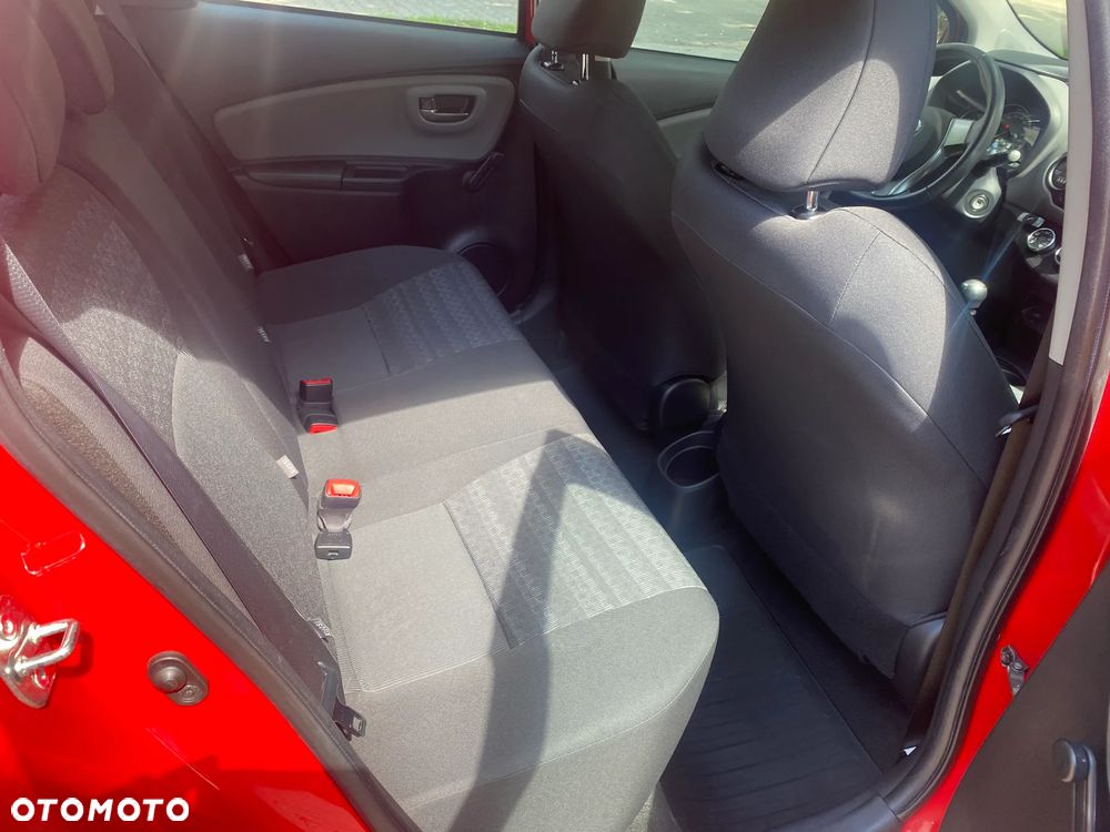 Toyota Yaris 1.33 Life EU6 - 10