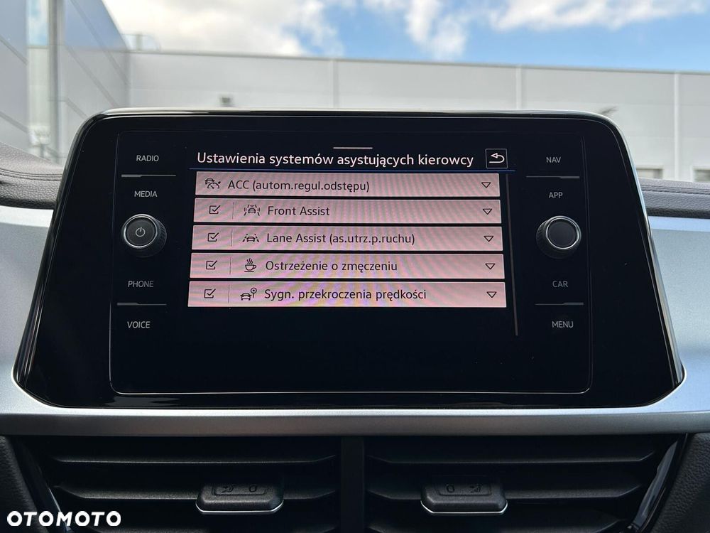 Volkswagen T-Roc 1.5 TSI Life Plus DSG - 30