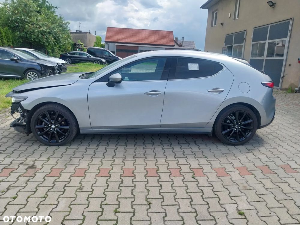 Mazda 3 - 9