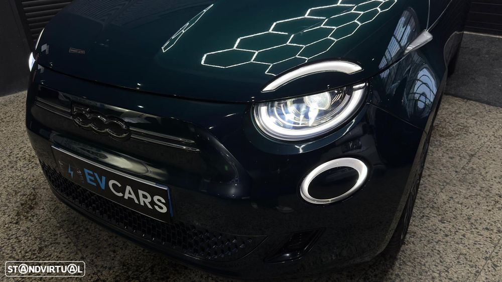 Fiat 500e 3 + 1 La Prima - 11