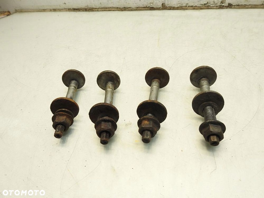 ŚRUBA MIMOŚRODOWA LAND ROVER DISCOVERY III - 4