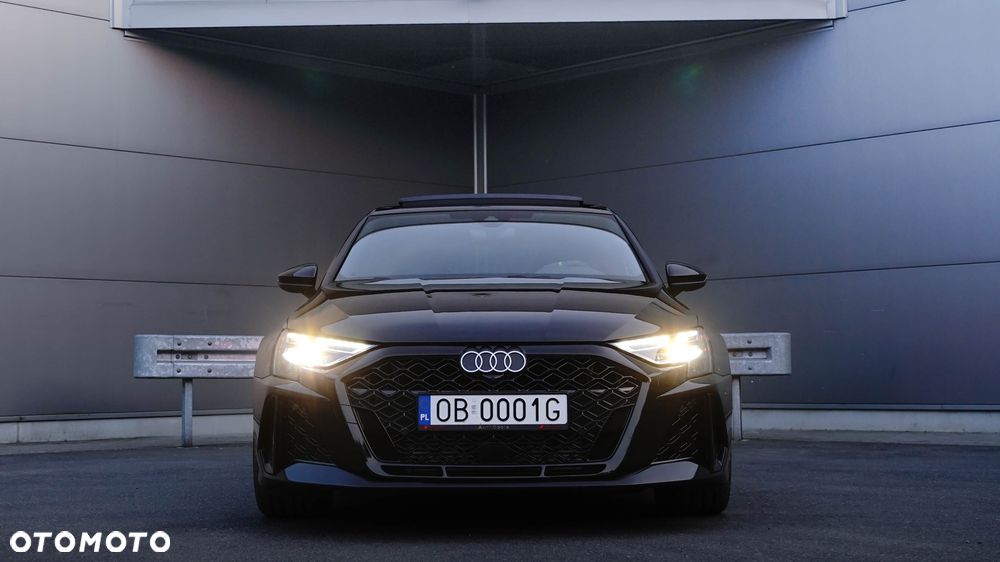 Audi RS3 Limousine 2.5 TFSI Quattro S tronic - 2