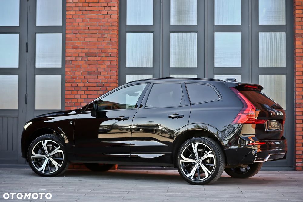 Volvo XC 60 B4 D AWD R-Design - 11