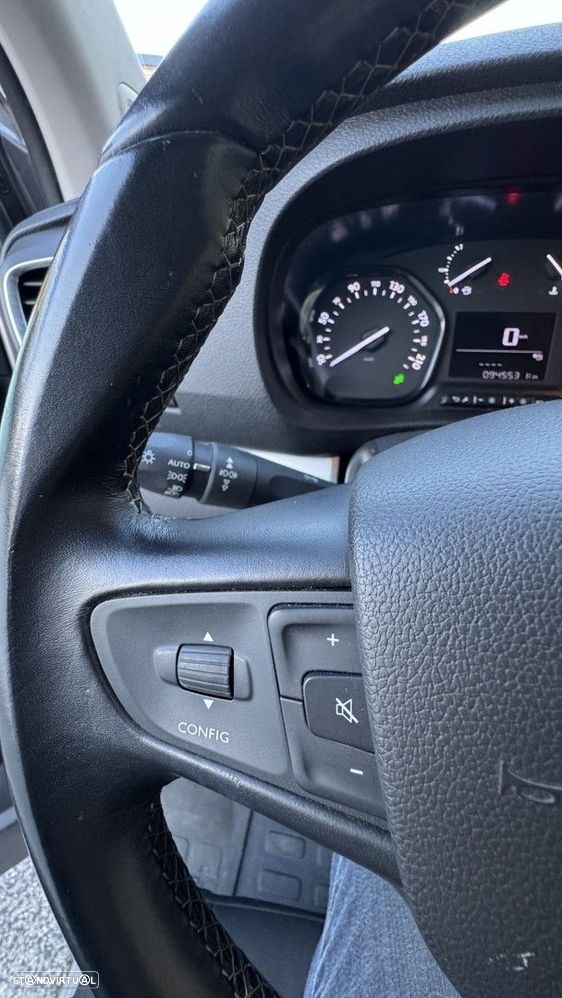 Citroën Jumpy 1.5 BlueHDi M - 26