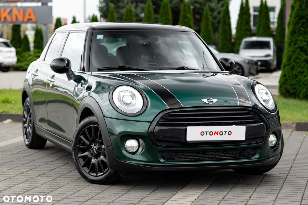 MINI Cooper Standard - 2
