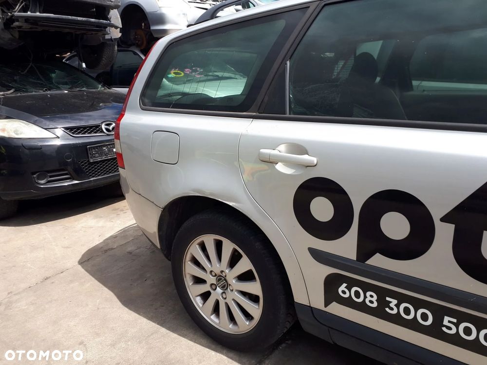 VOLVO V50 04-07 1.6 D ZDERZAK TYŁ TYLNY 426-26 - 12