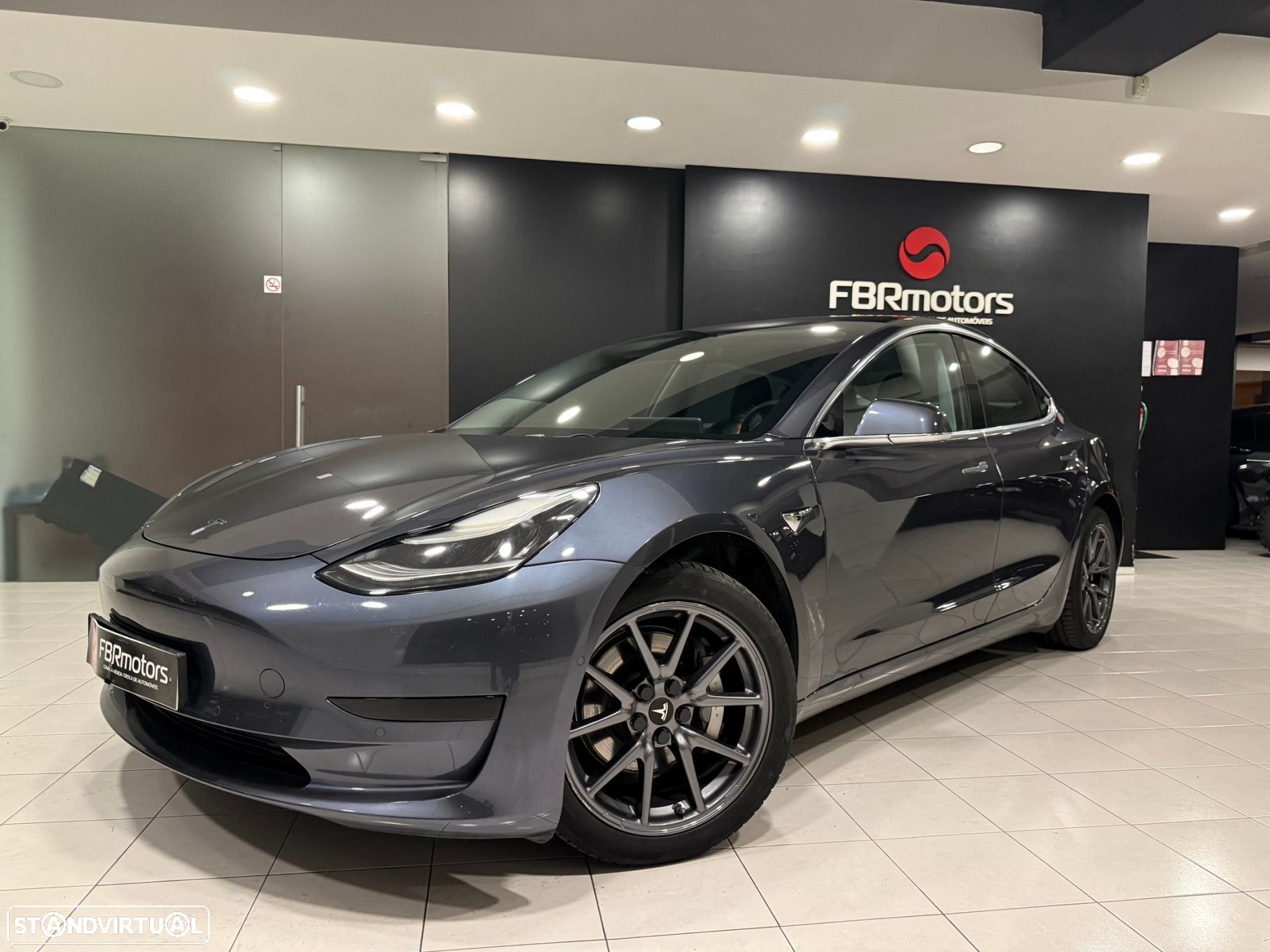 Tesla Model 3 Standard Range Plus RWD - 1