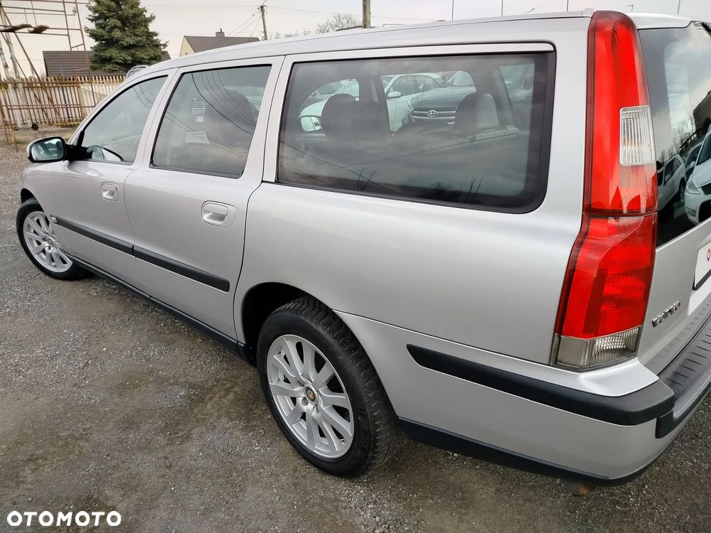 Volvo V70 - 10