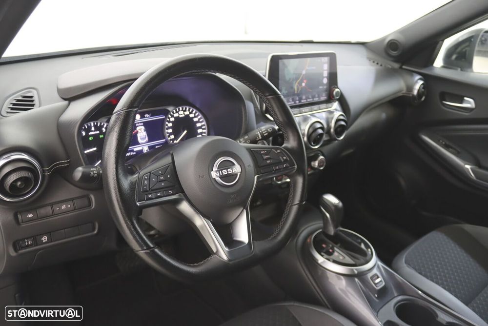Nissan Juke 1.0 DIG-T N-Connecta DCT - 4