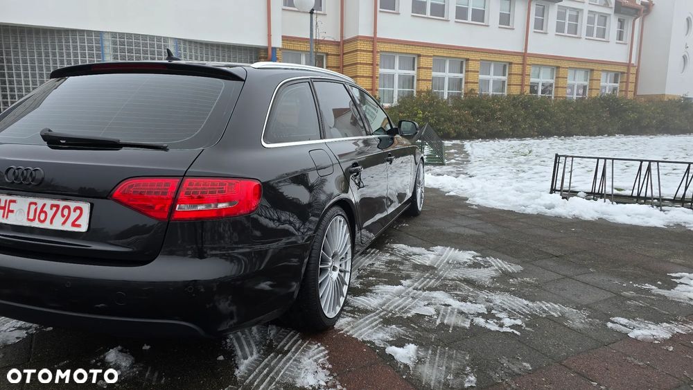 Audi A4 Avant - 36