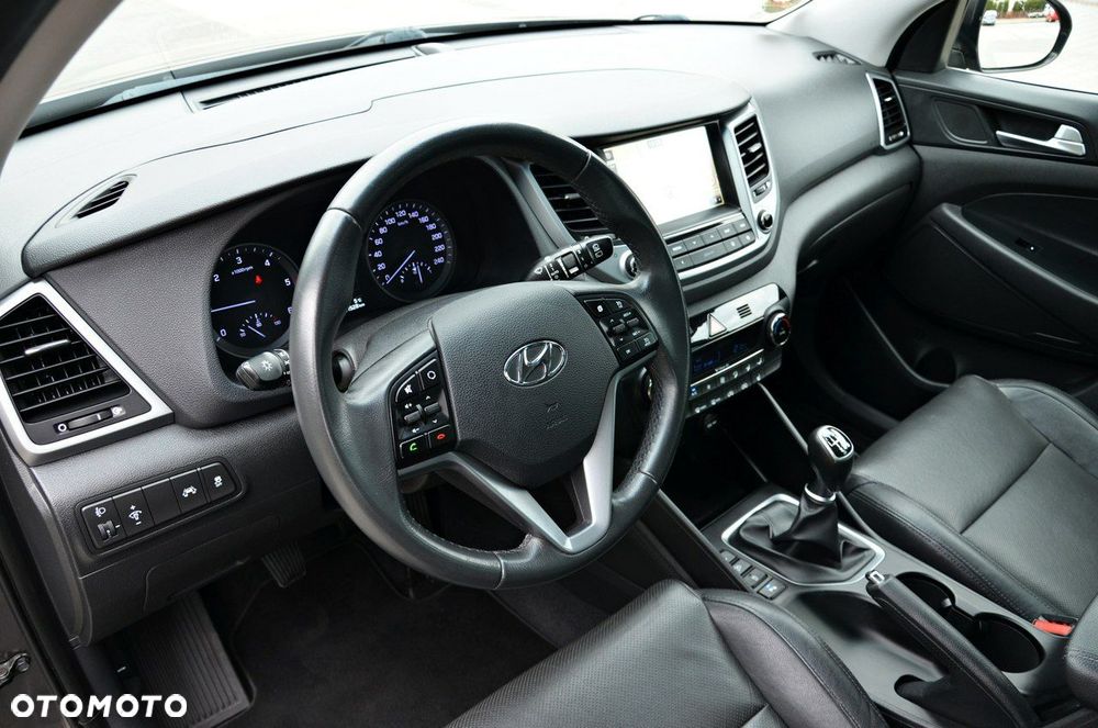 Hyundai Tucson blue 1.7 CRDi 2WD Advantage - 29