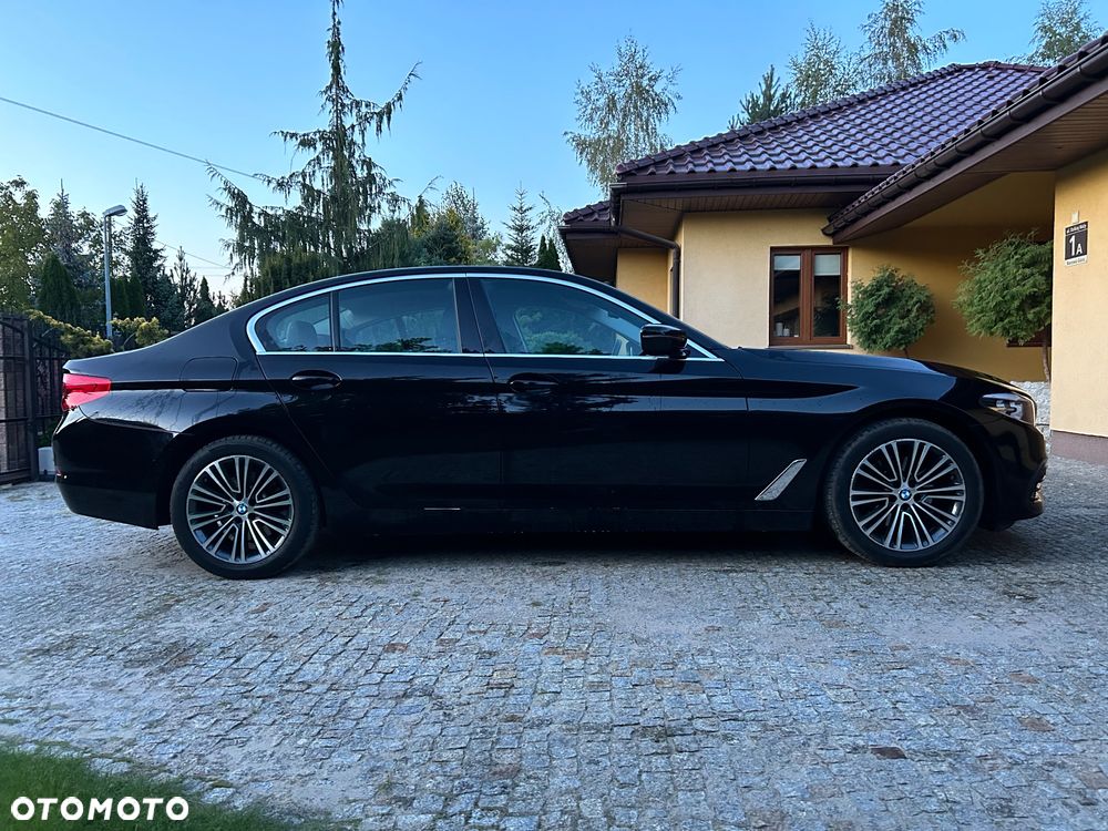 BMW Seria 5 518d Sport Line - 1