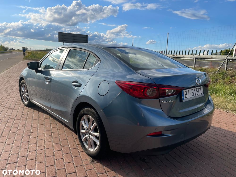 Mazda 3 - 7