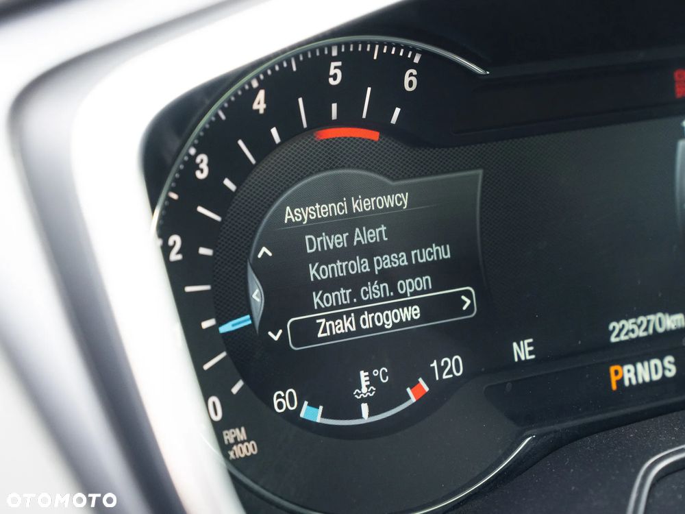 Ford Mondeo 2.0 TDCi Titanium PowerShift - 3