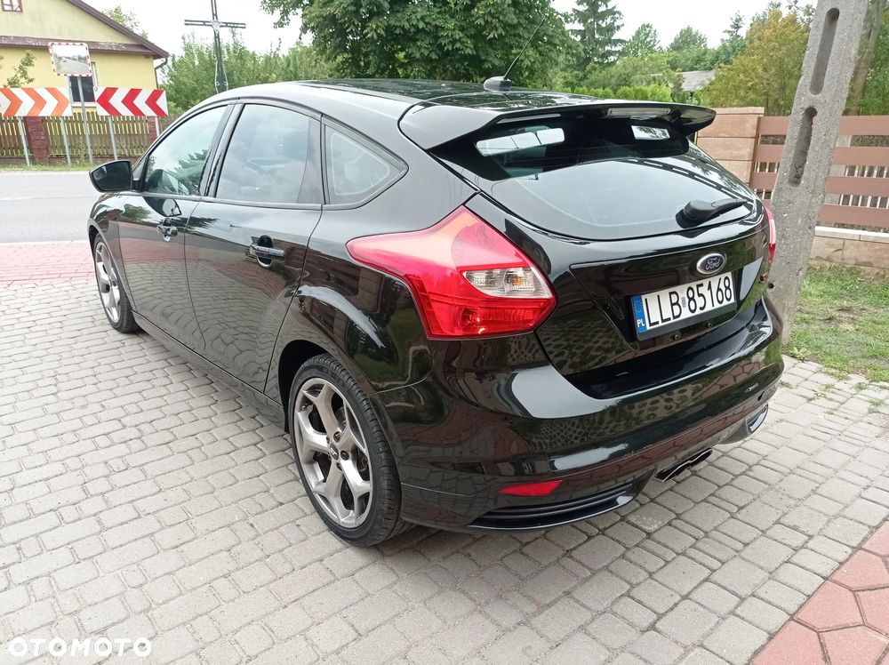 Ford Focus 2.0 EcoBoost ST - 6