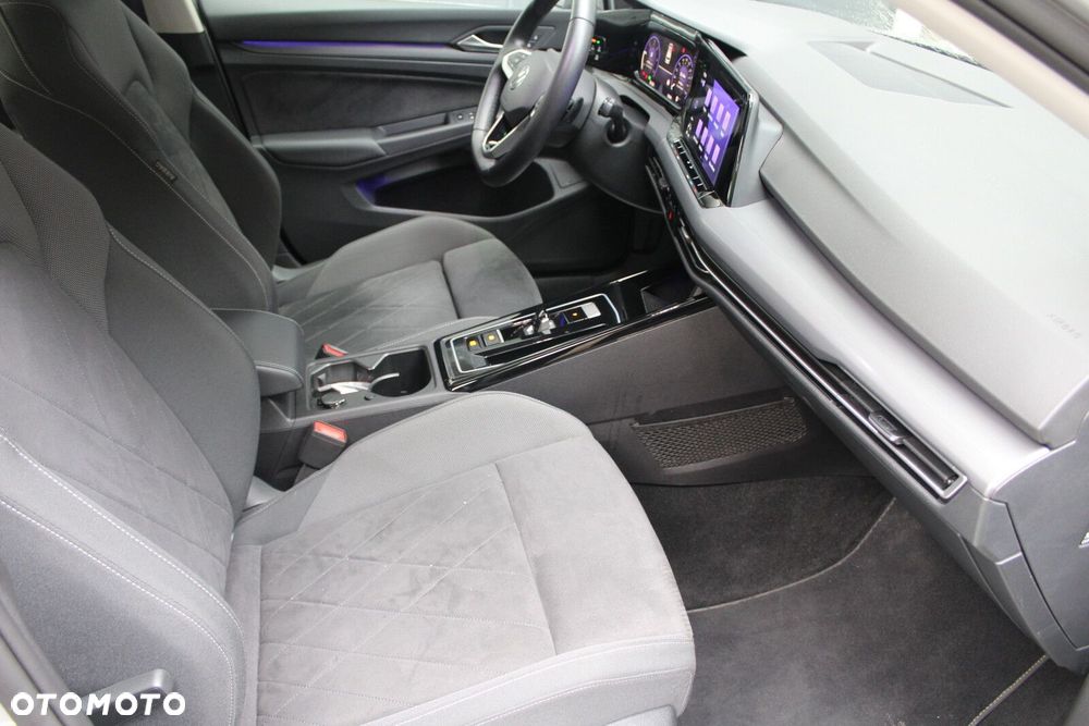 Volkswagen Golf Variant 2.0 TDI Style DSG - 17