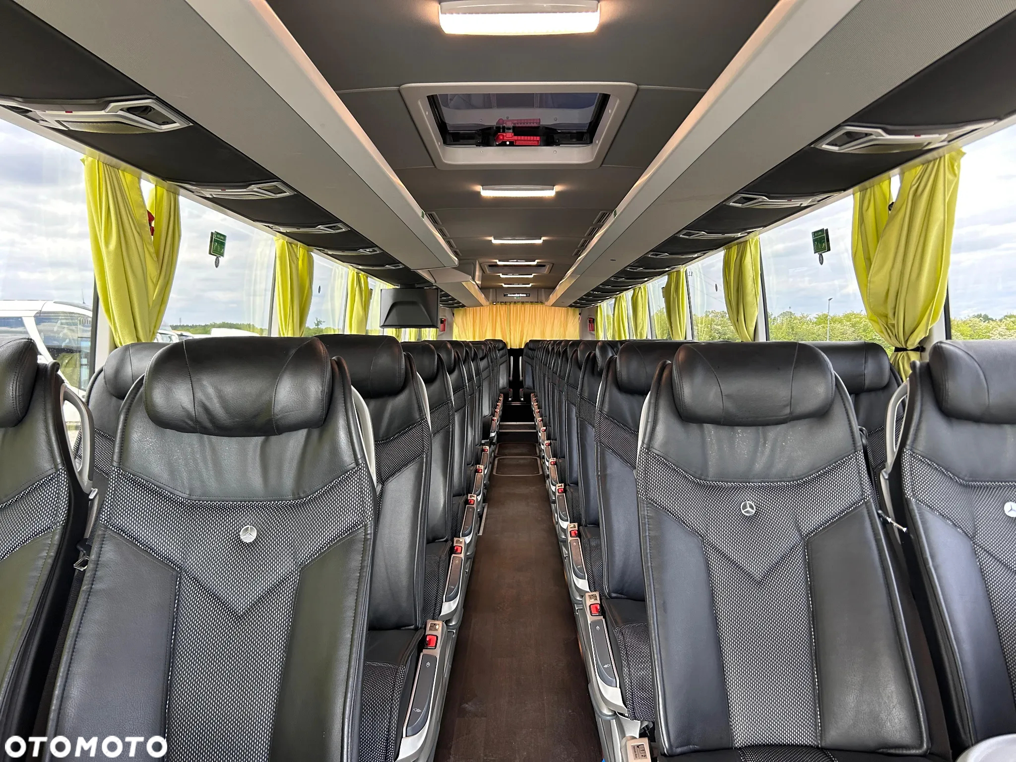 Mercedes-Benz Tourismo - 22