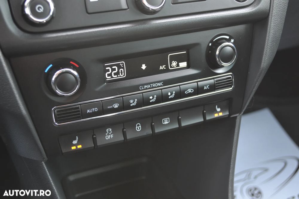 Skoda RAPID 1.4 TSI DSG Ambition - 24