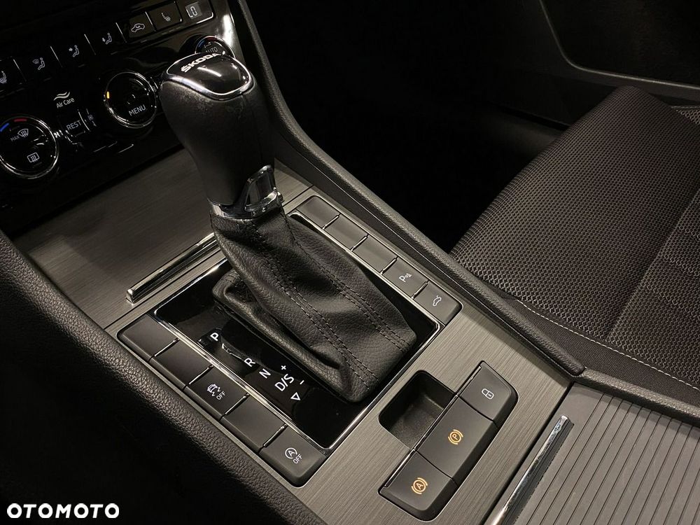 Skoda Superb - 34
