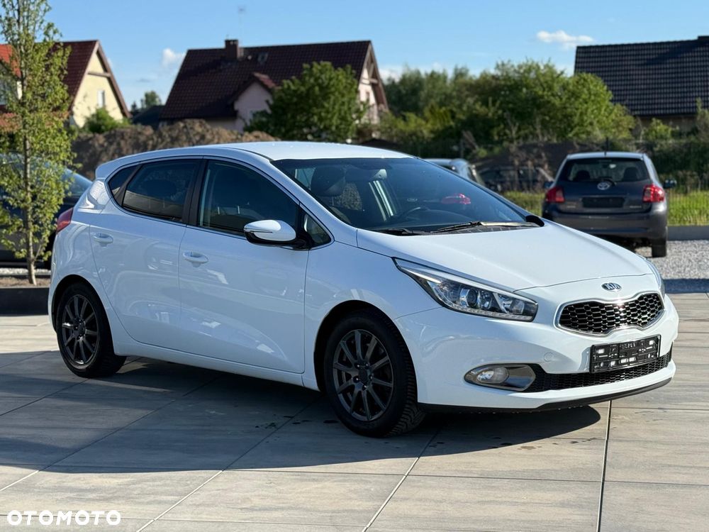 Kia Ceed - 5