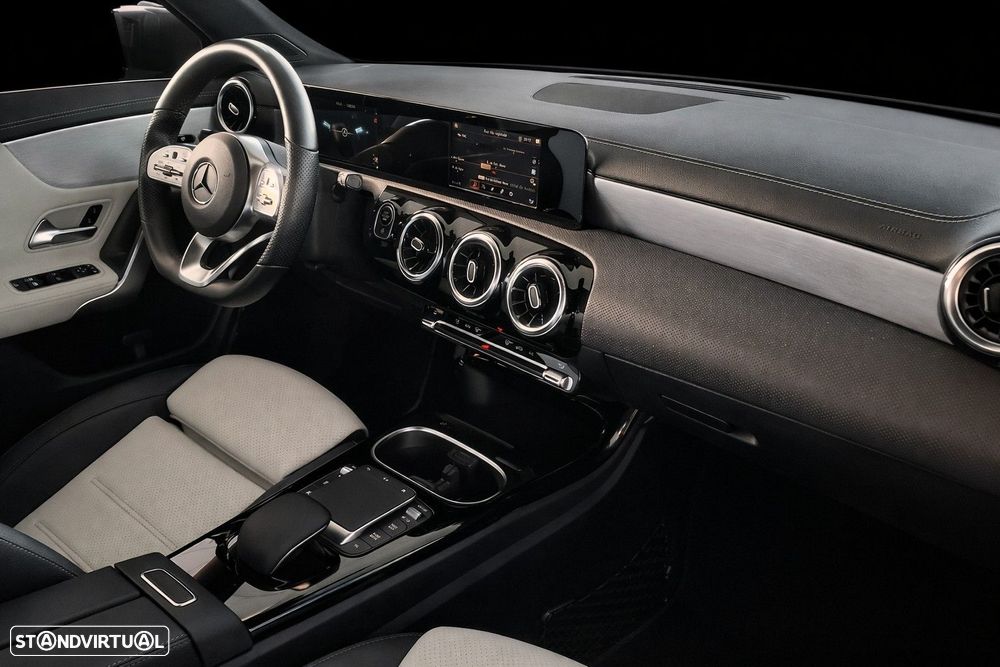 Mercedes-Benz CLA 220 d Shooting Brake AMG Line Aut. - 17