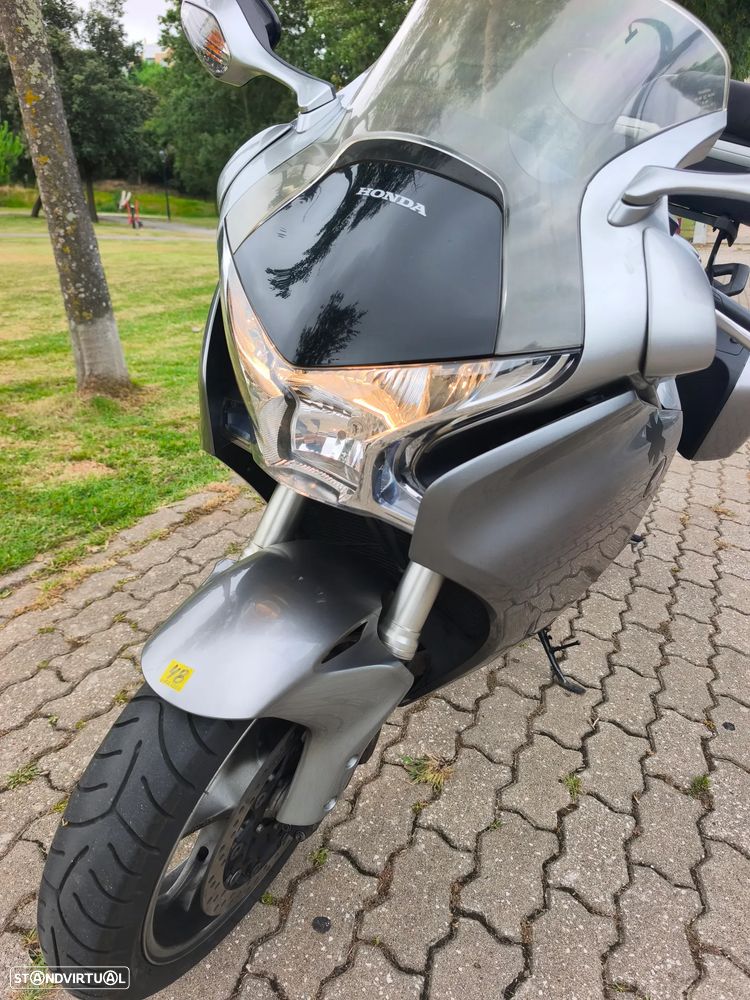 Honda VFR 1200 - 5