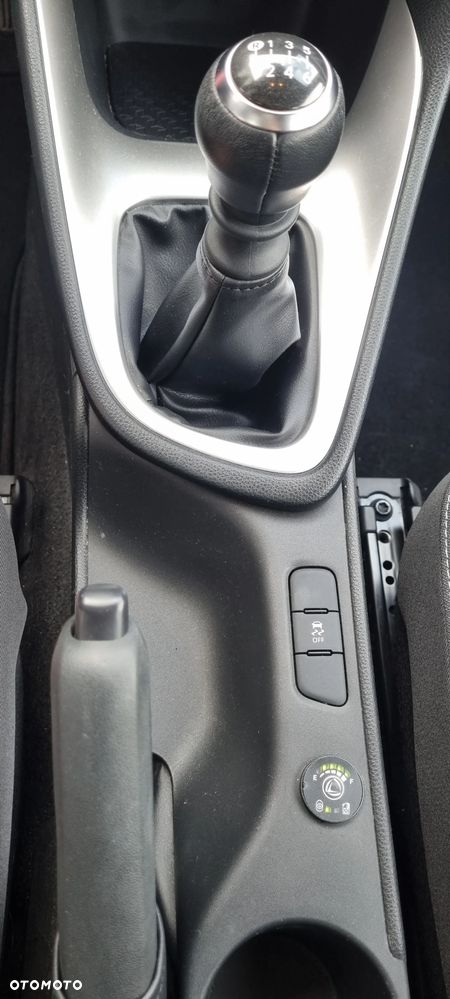 Toyota Yaris 1.0 Comfort - 16