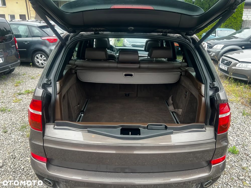 BMW X5 xDrive35d - 33